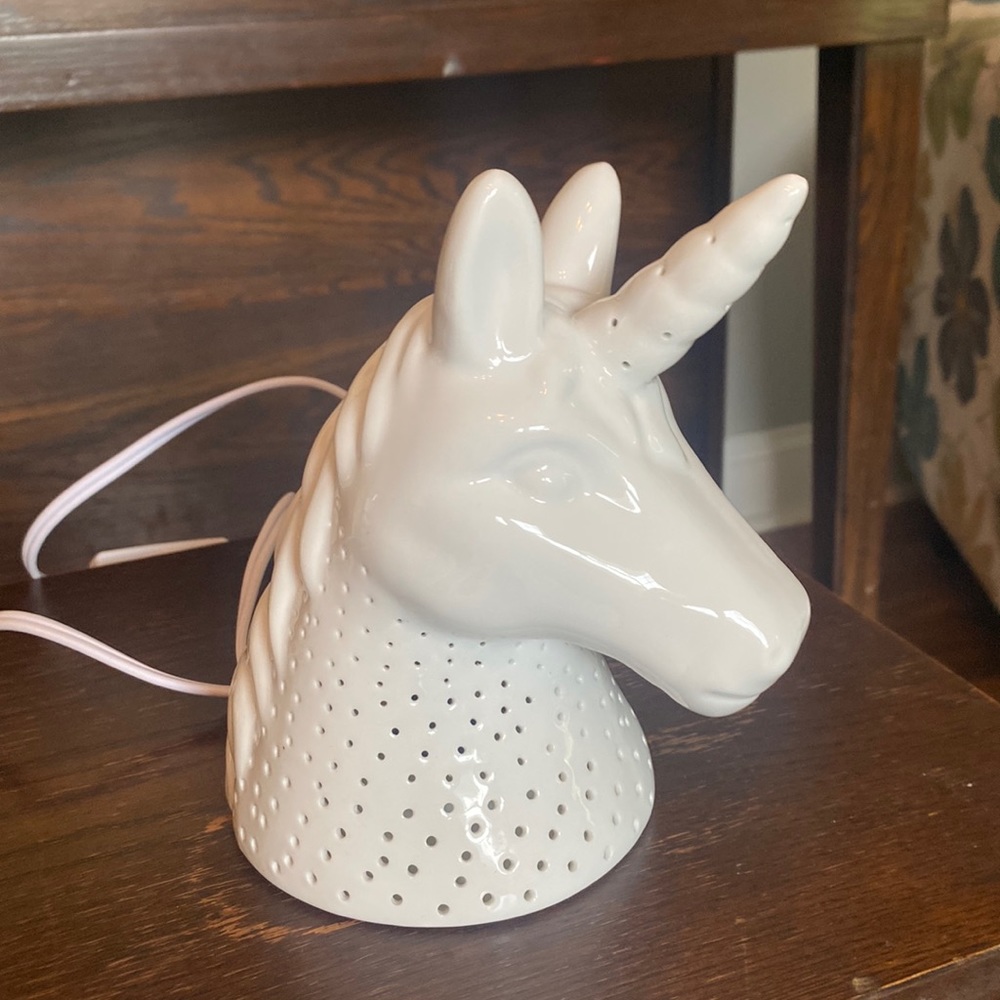 Unicorn light .  Great condition. From target